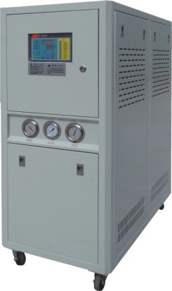風(fēng)冷式冷水機(jī)與水冷式冷水機(jī)的區(qū)別